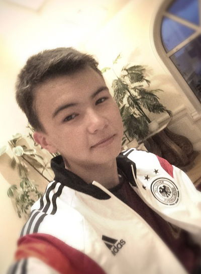 Алмас Жавлиев