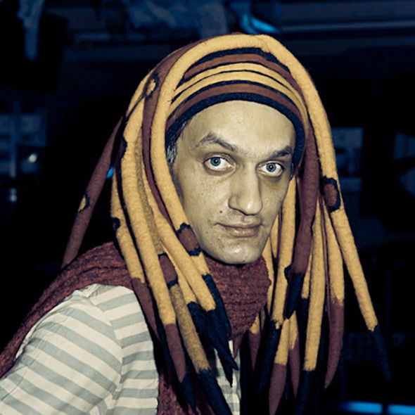 Владислав Мельников