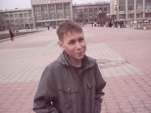 Денис Рощенко