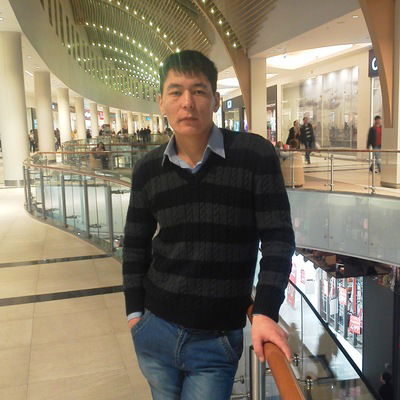 Искендер Матоморов