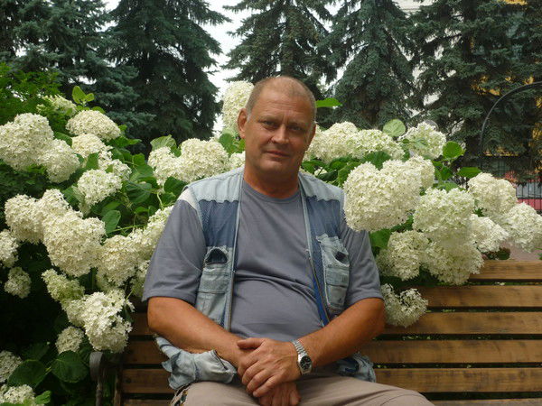 Сергей Аксамит