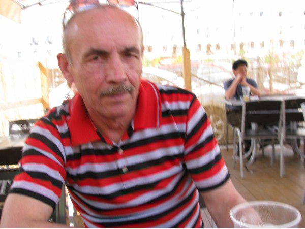 Павел Видро