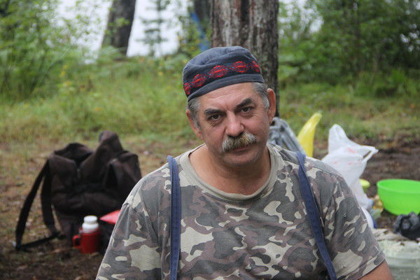 Неизвестно Неизвестно