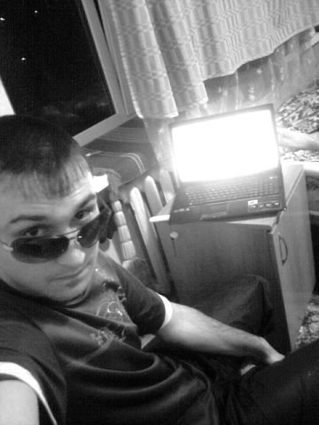 Олег Сухарев