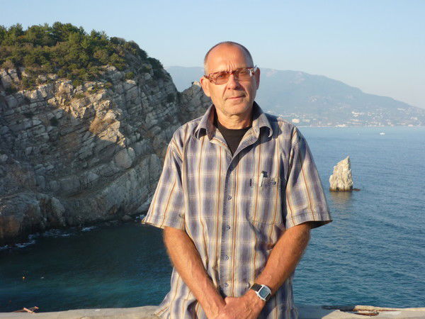 Леонид Муляр