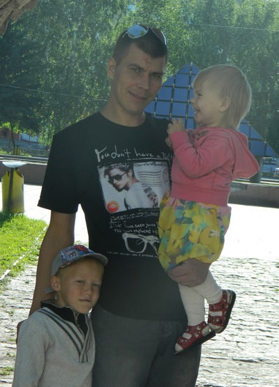 Макс Веселых