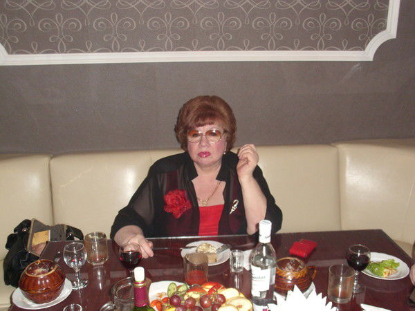 Нина Стрепетова