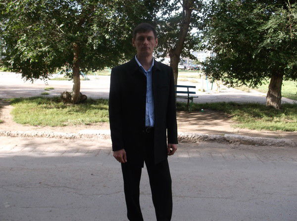 Игорь Ханов