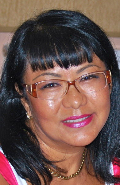 Оля Мухамбеткалиева