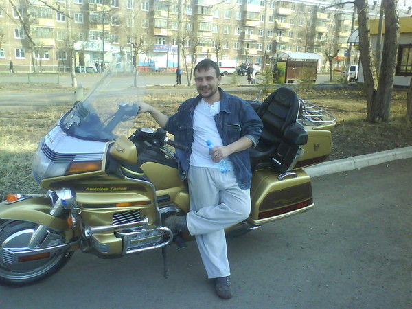 Евгений Ахметзянов