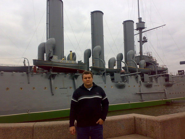 Костя Непомнящих