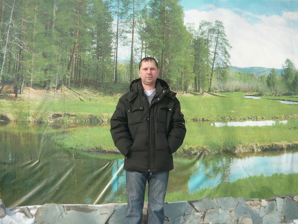 Михаил Карлин