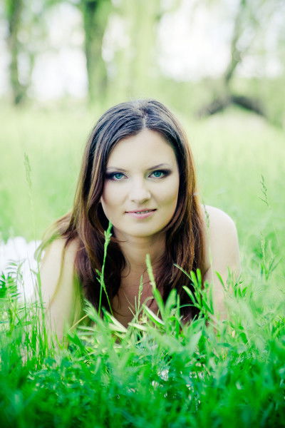 Оленька Хорошая