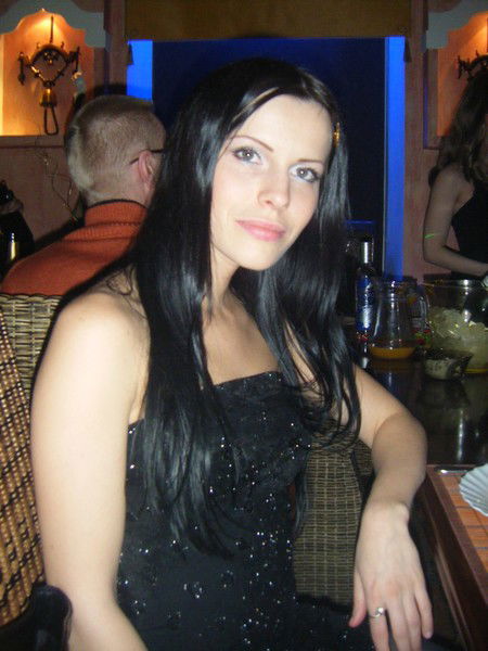 Люба Давыдова