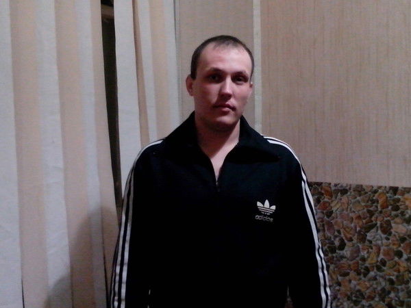 Денис Петренко