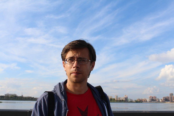 Дмитрий Курынцев