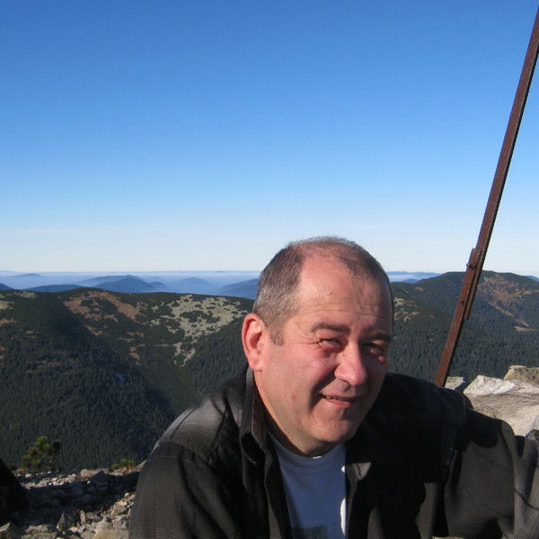 Володимир Олійник