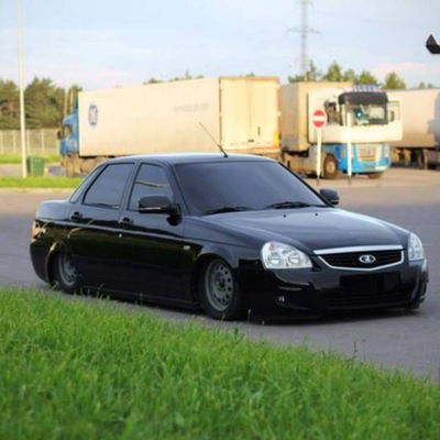 Денис Петров