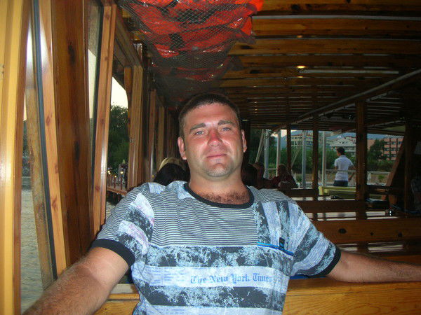 Владимир Романов