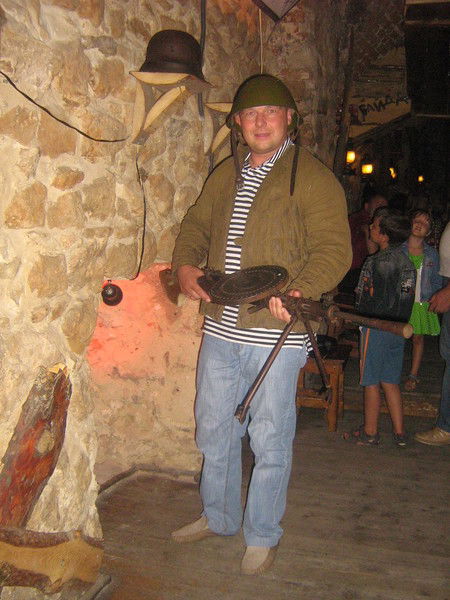 Игорь Петров