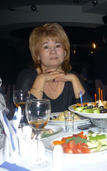 Индира Искакова