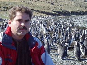 Александр Земляков