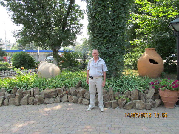 Александр Ливак