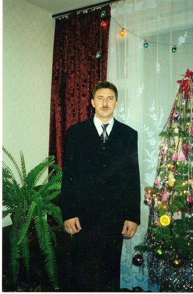 Сергей Антонов