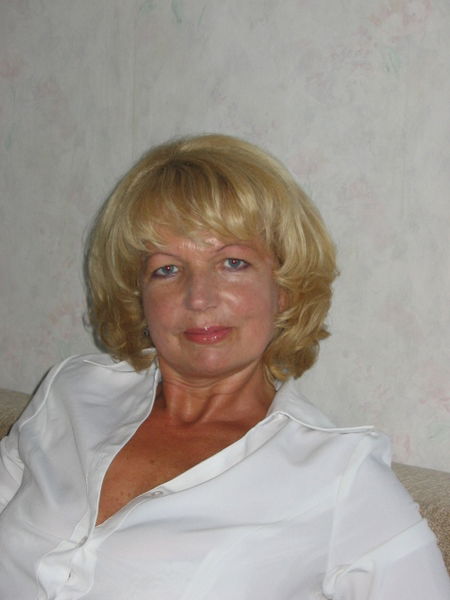 Лидия Довыденко