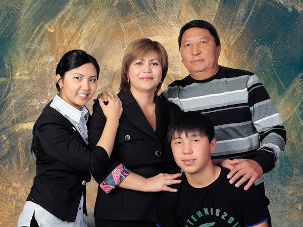 Бибигуль Надирбекова