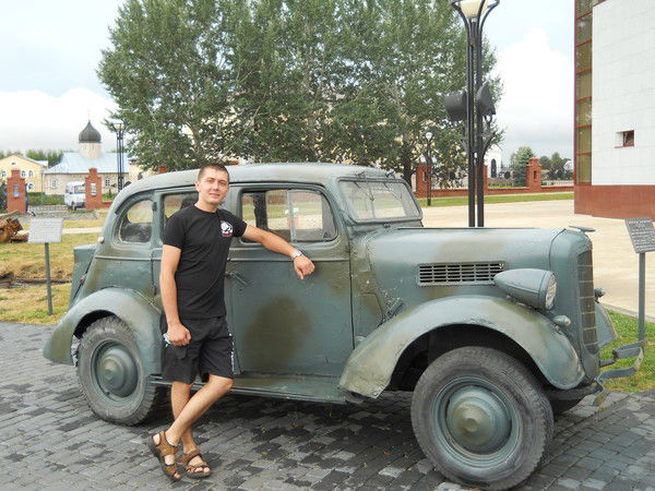 Николай Иванов