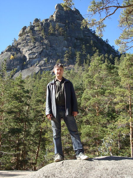 Александр Энес