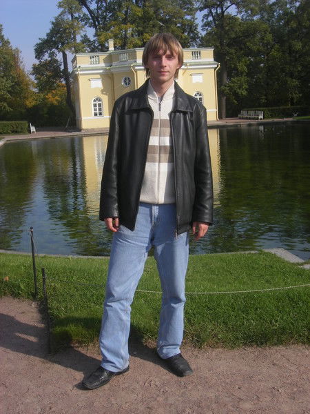 Юрий Иванов