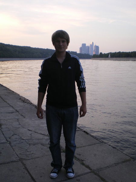 Владислав Воронков