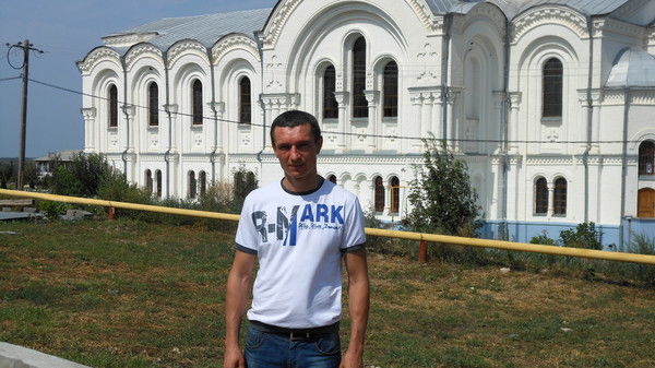 Владимир Овчаров