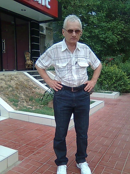 Валерий Гусаров..