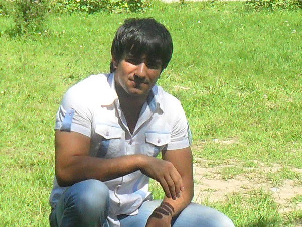 Сиёвуш Алахонов