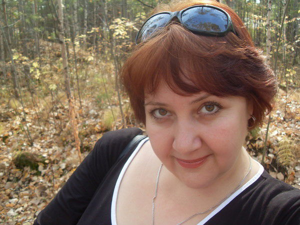 Елена Попова