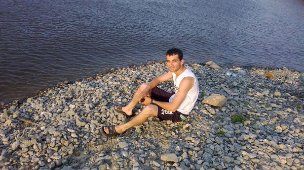 Ахмад Шоайб Карими