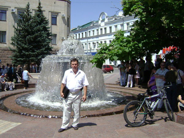 Юрий Левандовский