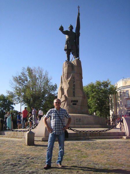 Константин Охрименко