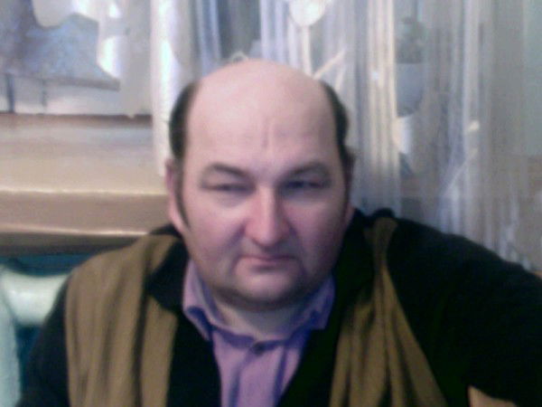 Александр Николаев