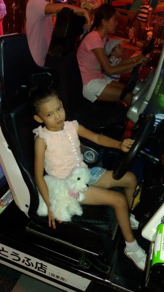 Дана Майханова