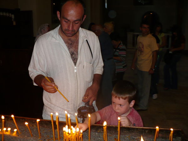 Карен Назаретян