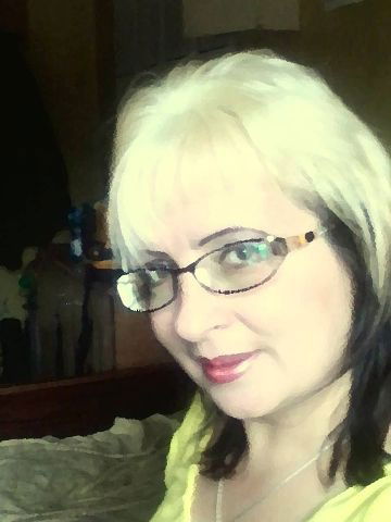 Наташа Леонова