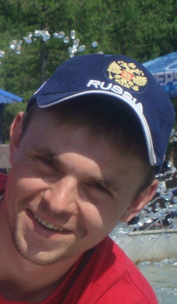 Сергей Николаев