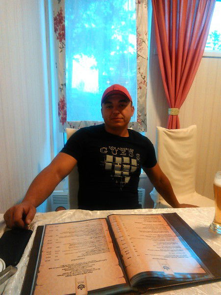 Олег Салимгареев