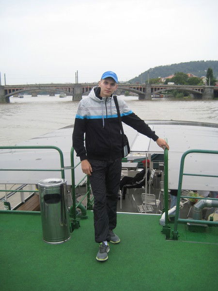 Максим Карпенко