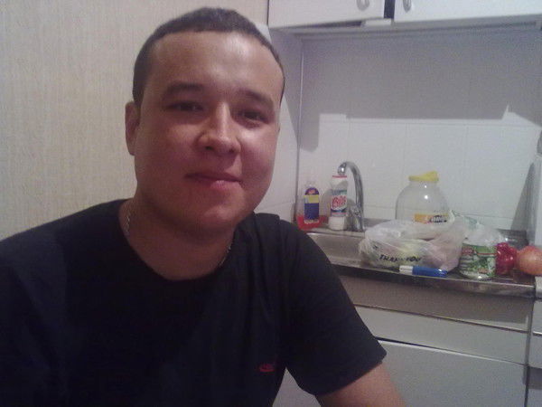 Арман Каленов