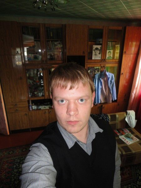 Максим Старцев